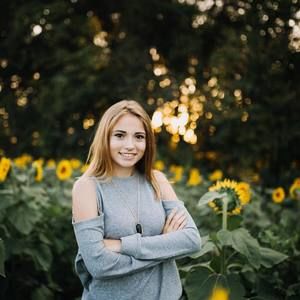 Meet your Posher, Claire